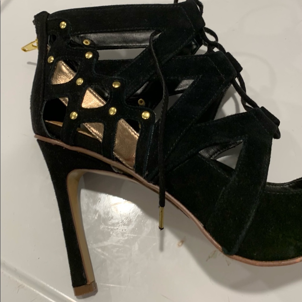 NWT Black 4” Dolce Vita Heels. Lace up.  Sz 8.5 - Picture 4 of 6